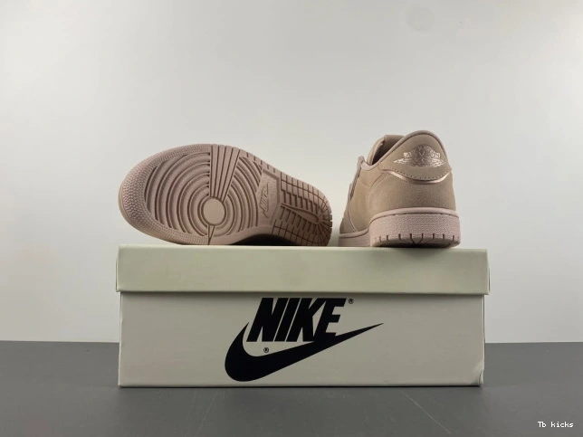 Cheap TBK NS Particle Low Retro AO1935-204 Jordan Beige 1 0809